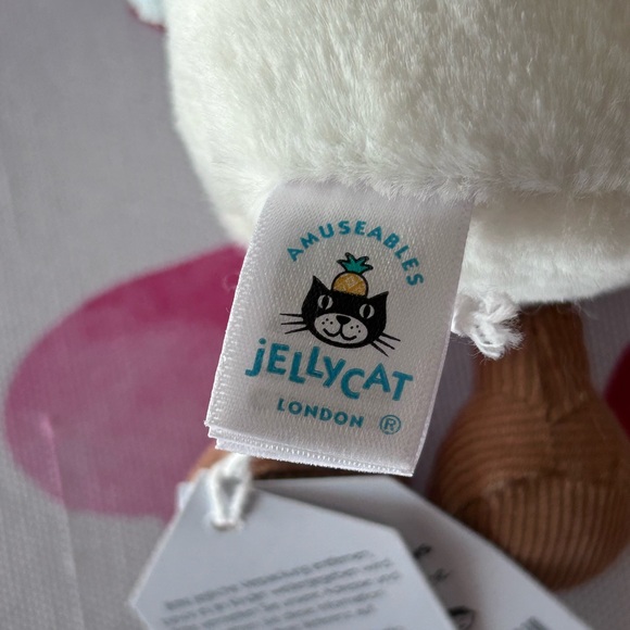 Jellycat NWT Pink and White Toastie Marshmallows Set - Picture 6 of 7